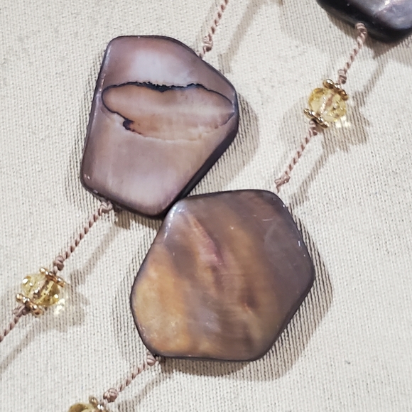 Vintage Beaded Necklace - Picture 3 of 4